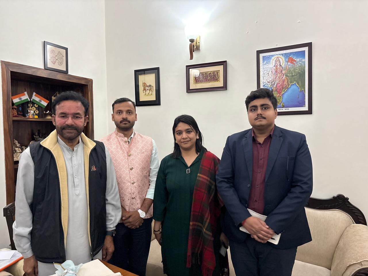 Caliche team meeting Hon'ble Union Minister Shri G. Kishan Reddy