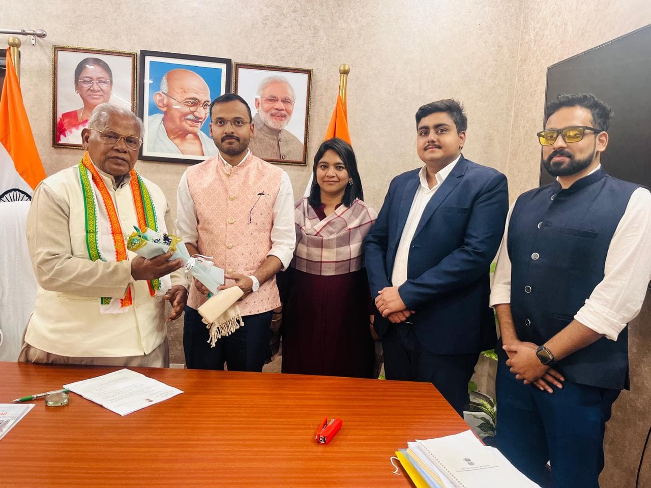 Caliche team meeting Hon'ble Union Minister Shri Jitan Ram Manjhi